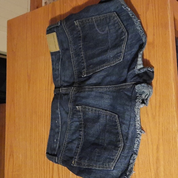 American Eagle jean shorts - Picture 4 of 4
